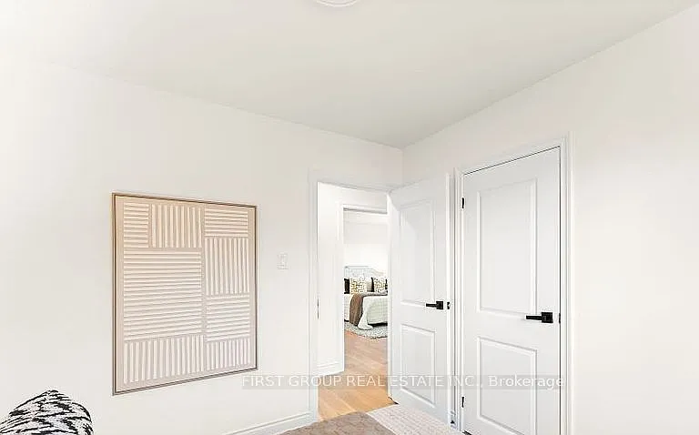 3193 Cawthra Rd #MAIN — Photo 19