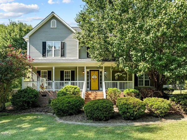 580 Barrette Ln, Wendell, NC 27591