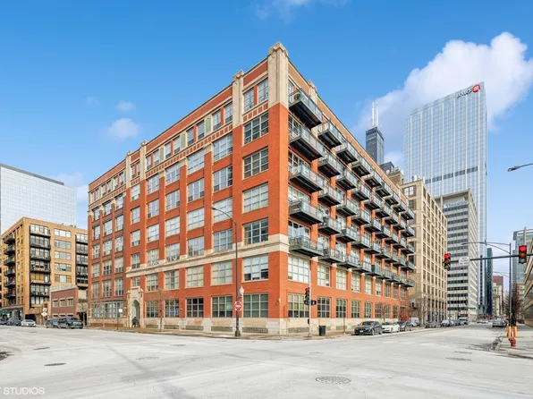 333 S Desplaines St APT 407, Chicago, IL 60661