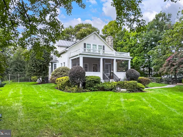 3712 Farr Ave, Fairfax, VA 22030