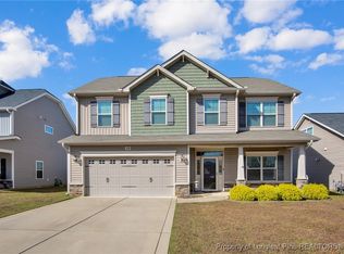 5210 Riva Ridge Ln, Hope Mills, NC 28348