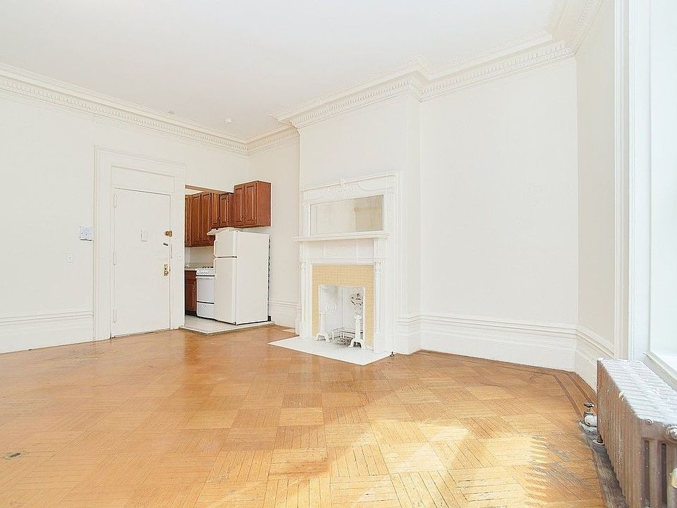 1st image of 321 W 80th St APT 4