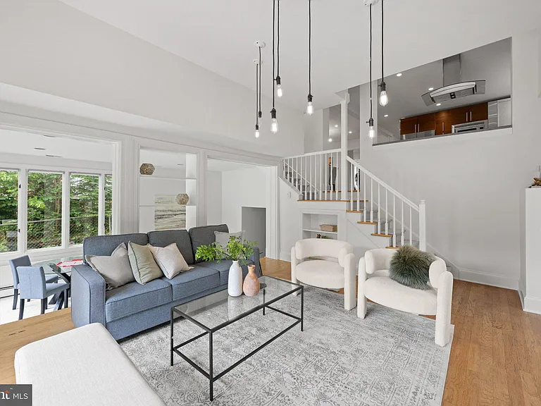 4830 Brandywine St NW — Photo 7