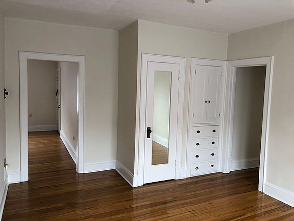 Unbelievable Closet Space, Built-In Linen Cabinet