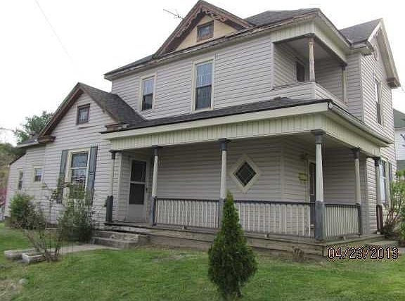 2nd image of 1100 Shelby St