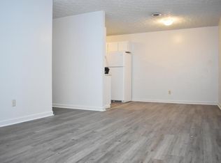 303 Far Side Dr APT 2, Rogersville, TN 37857