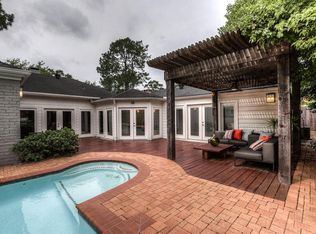 10114 Briar Rose Dr, Houston, TX 77042