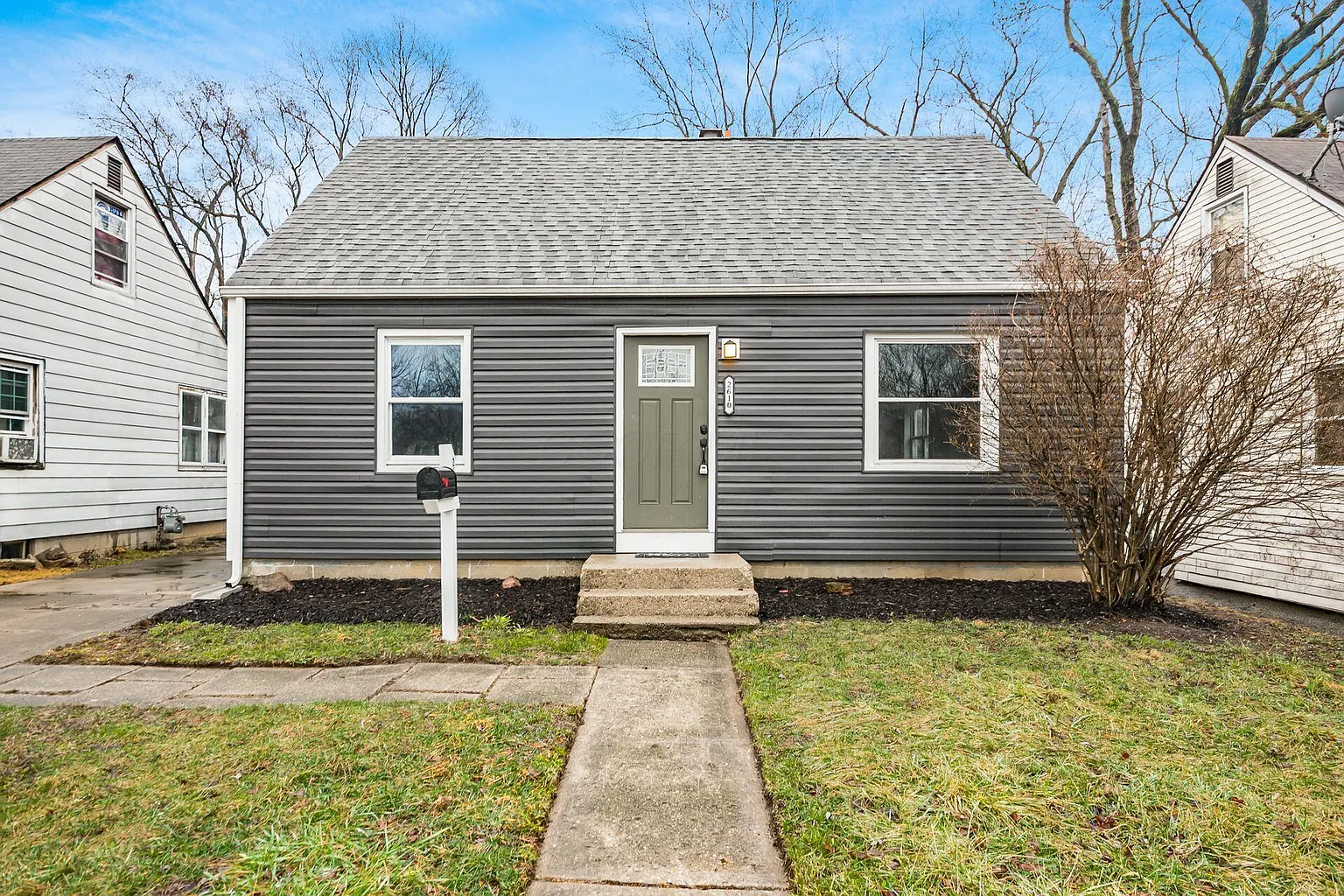 2610 Atwood Ter photo 1