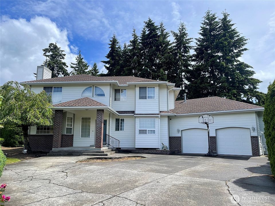 1st image of 4802 51st Street Ct E