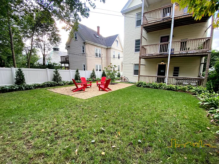 7 Wenham St — Photo 18