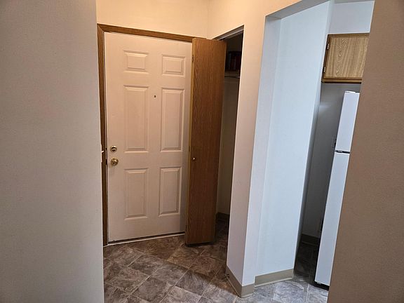 5th image of 13327 E Guthrie Dr APT D