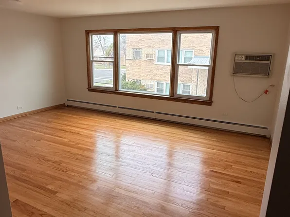 10229 Chestnut Ave #1F, Franklin Park, IL 60131