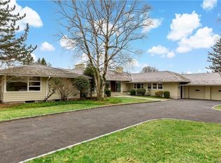 120 Holbrook Rd, Briarcliff Manor, NY 10510