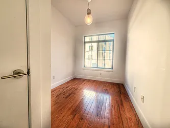 Rented by RELEASE NY