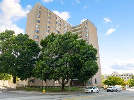 1025 Hancock St, Quincy, MA