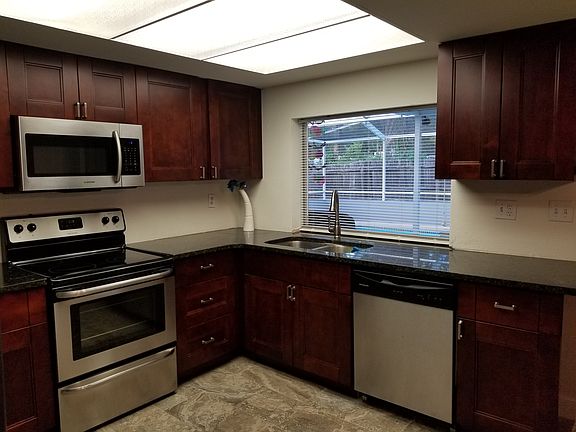 2nd image of 7524 Sequoia Dr