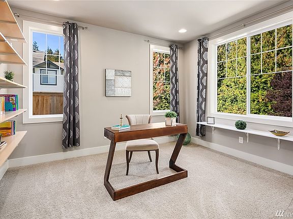 3rd image of 24337 NE 27th Pl