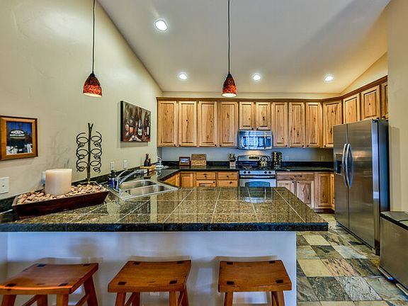 3rd image of 526 Baker Dr