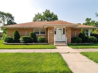 2929 Maple Ave, Brookfield, IL 60513