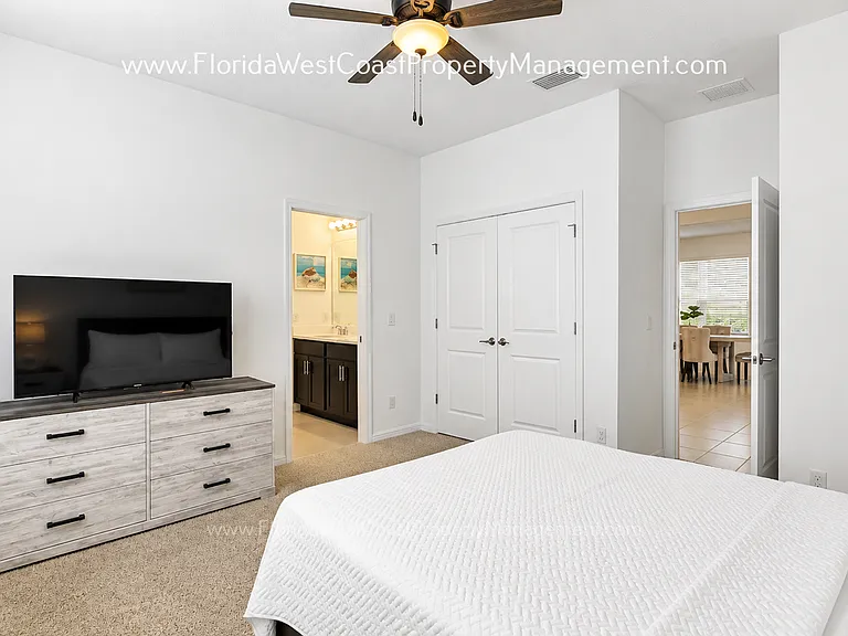 6394 Grandview Hill Ct — Photo 16