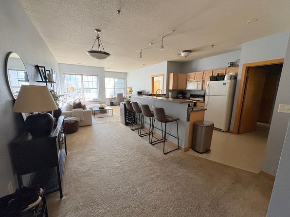 10900 W Bluemound Rd APT 114