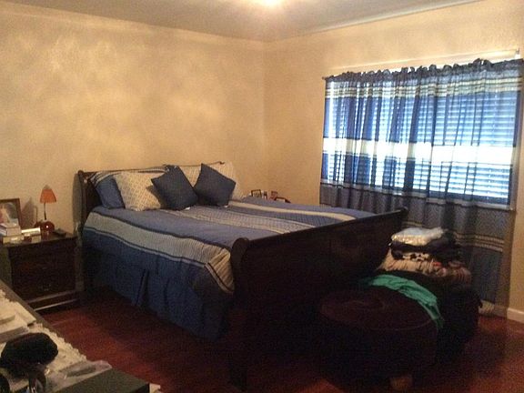bedroom #1