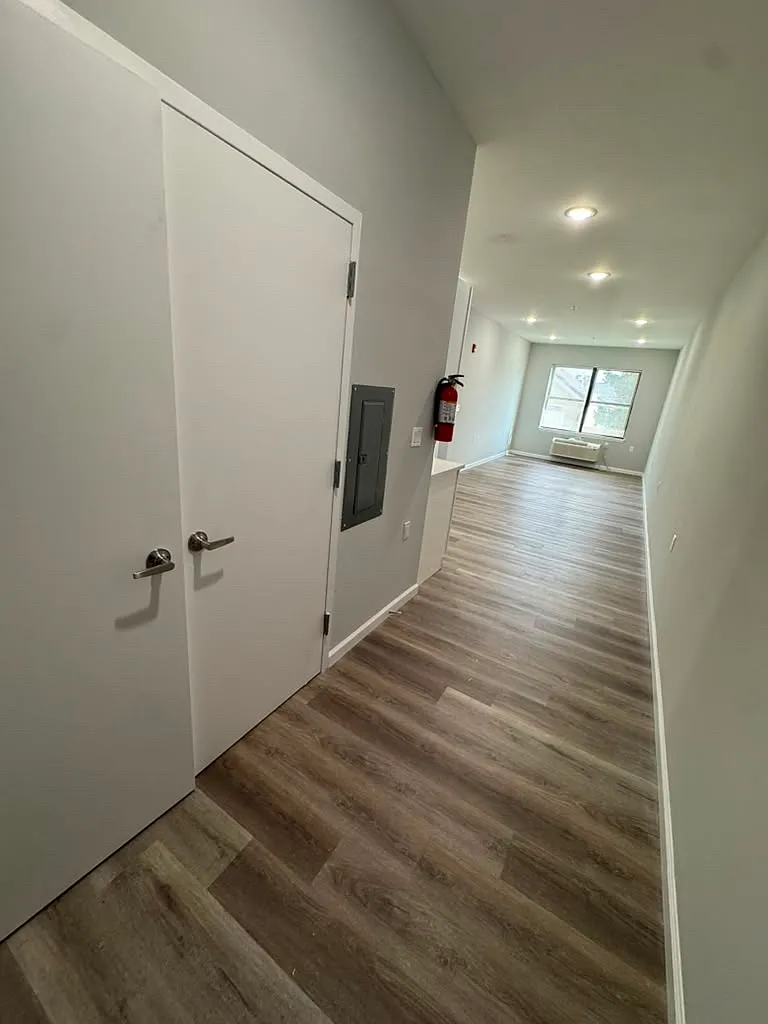 4 bed, $2,545 — Photo 4