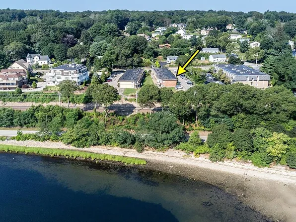 3940 Post Rd APT 31, Warwick, RI 02886