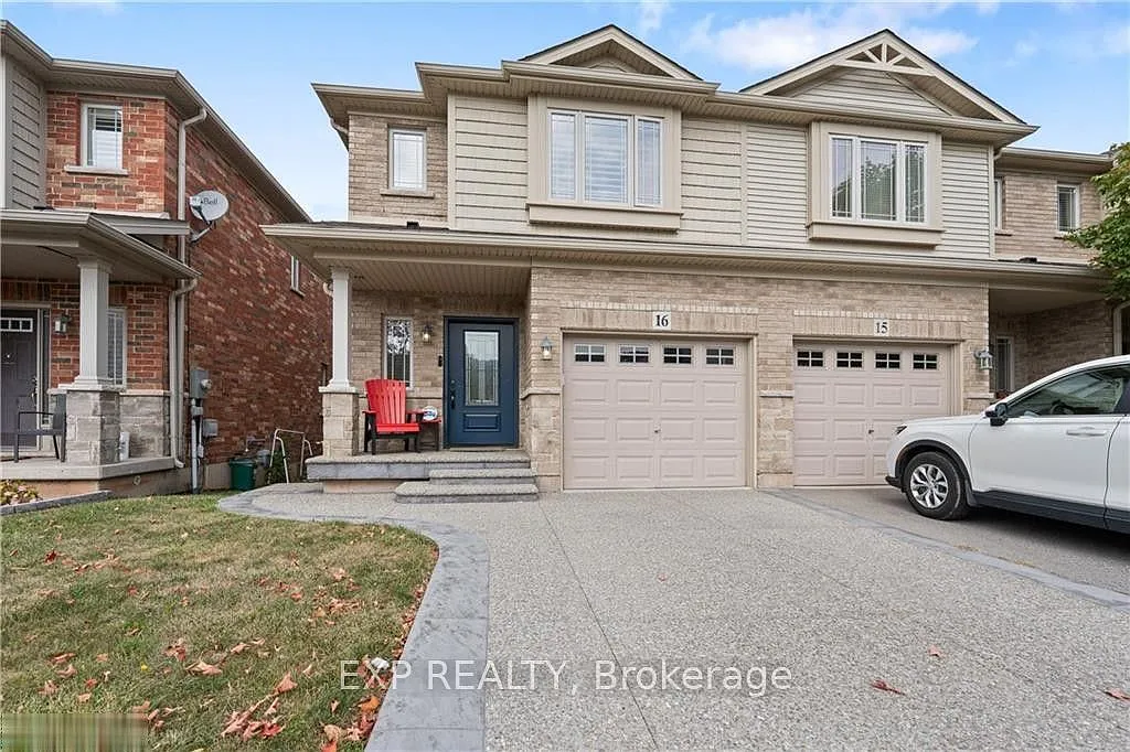 3 bed, $2,850 — Photo 1