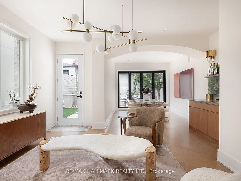 18 Foxley St — Photo 12