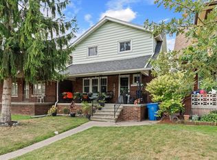 1481 Benjamin Ave, Windsor, ON N8X 4N2