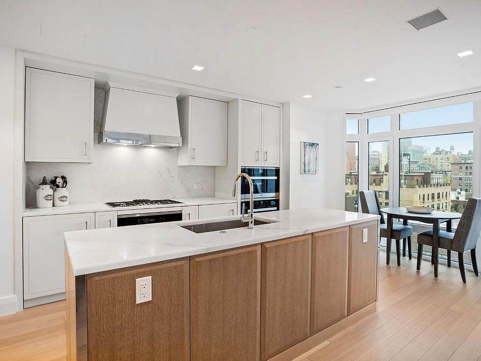 1st image of 200 E 83rd St #11B