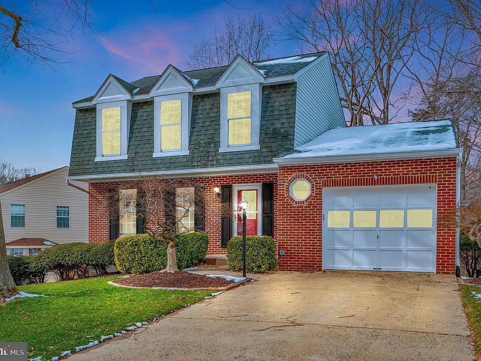 1st image of 65 Larkwood Ct