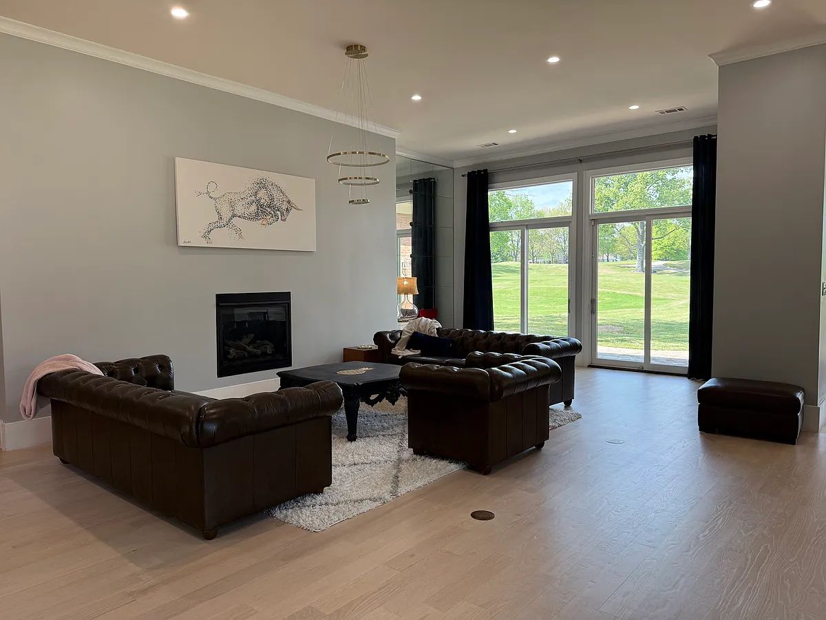 Building Photo - 8614 Southwind Dr