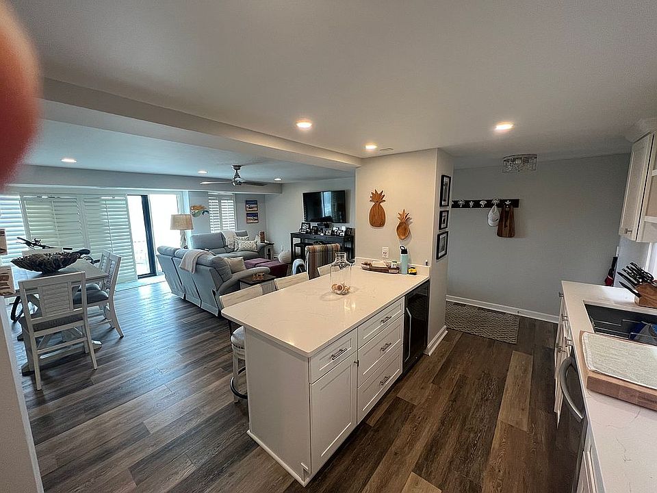 4004 Atlantic Ave APT 404, Virginia Beach, VA 23451 Zillow