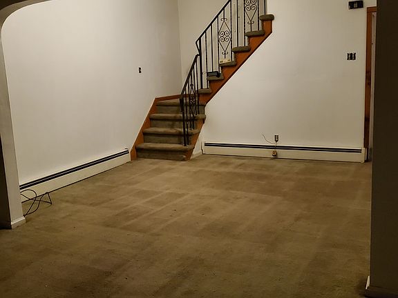 4th image of 759 Hazle St