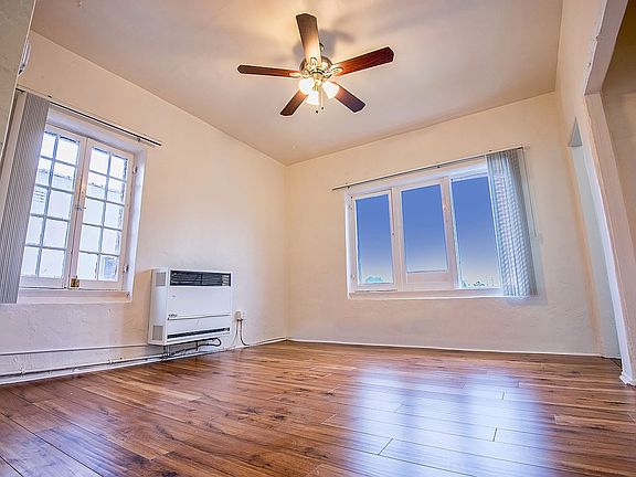 4th image of 1518 S Wilton Pl #108