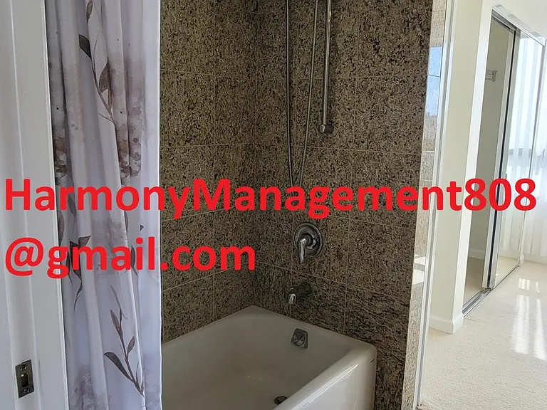 Bathroom 2c