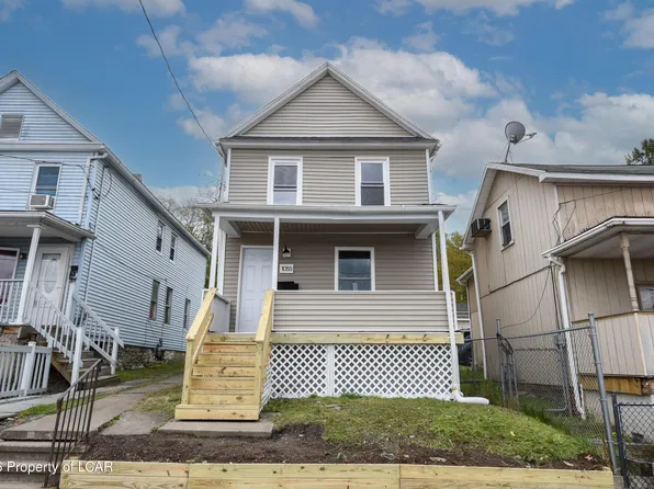 1055 Spruce St, Wilkes Barre, PA 18702