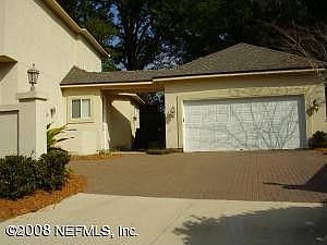 4th image of 10101 Courtyards Pl W