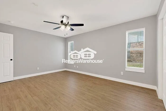 2605 Royal Oaks Dr — Photo 21