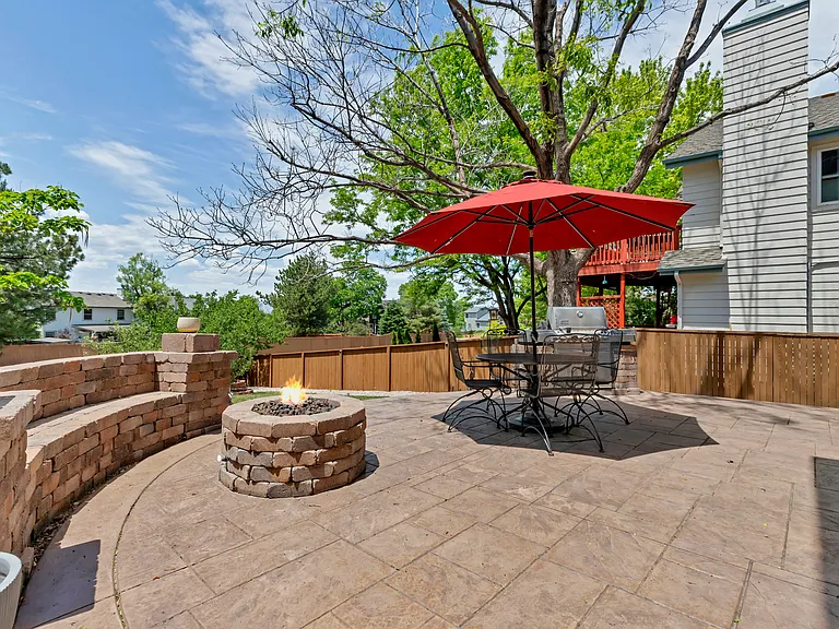 9335 Pepperwood Ln — Photo 40