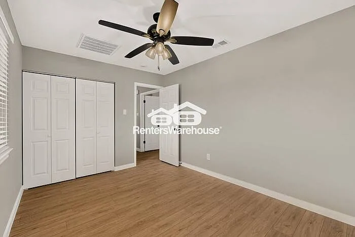 8008 Cornell Dr — Photo 34