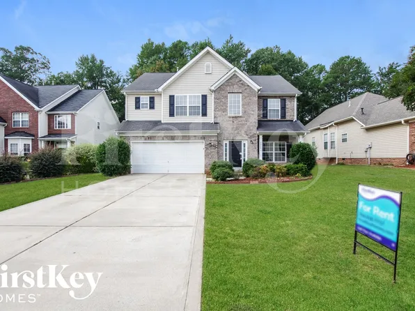 3026 Windsor Meadow Ln, Matthews, NC 28105