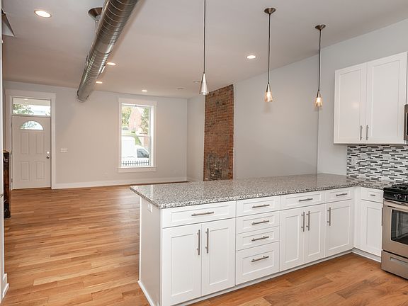 2nd image of 2917 Price Ave