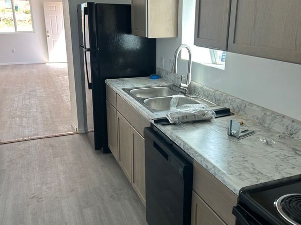 1301 W 2nd St Unit A