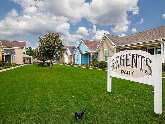 4th image of 5 Regents Park