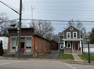 220 E Sharon Rd, Cincinnati, OH 45246