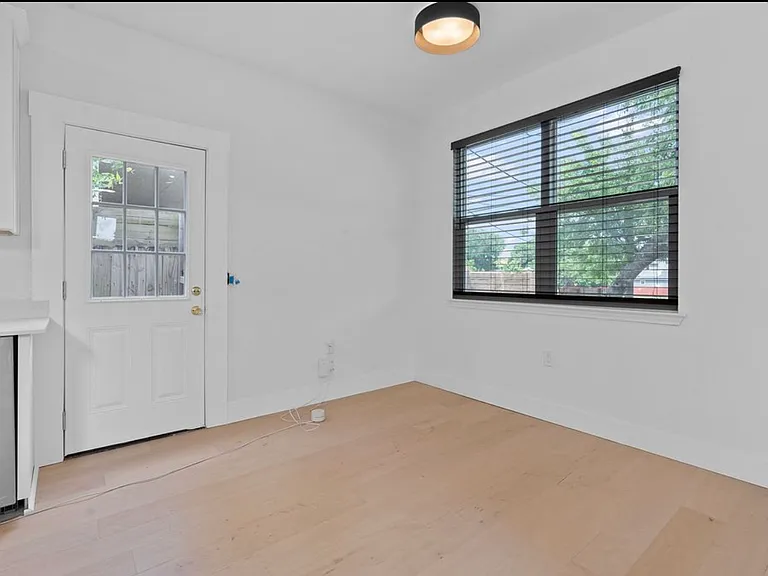 7204 Carver Ave #A — Photo 30