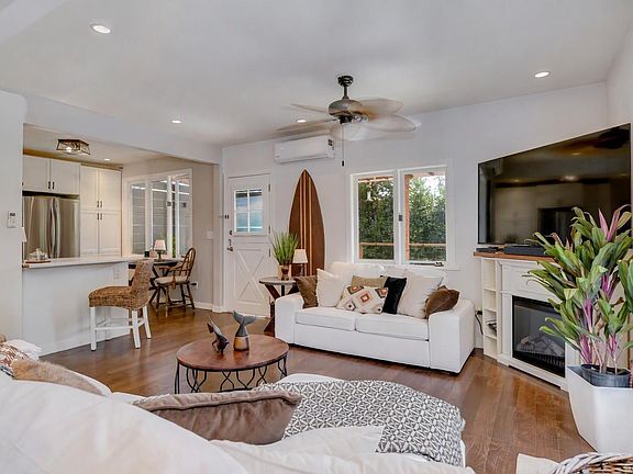 4th image of 2043 Saseenos Rd